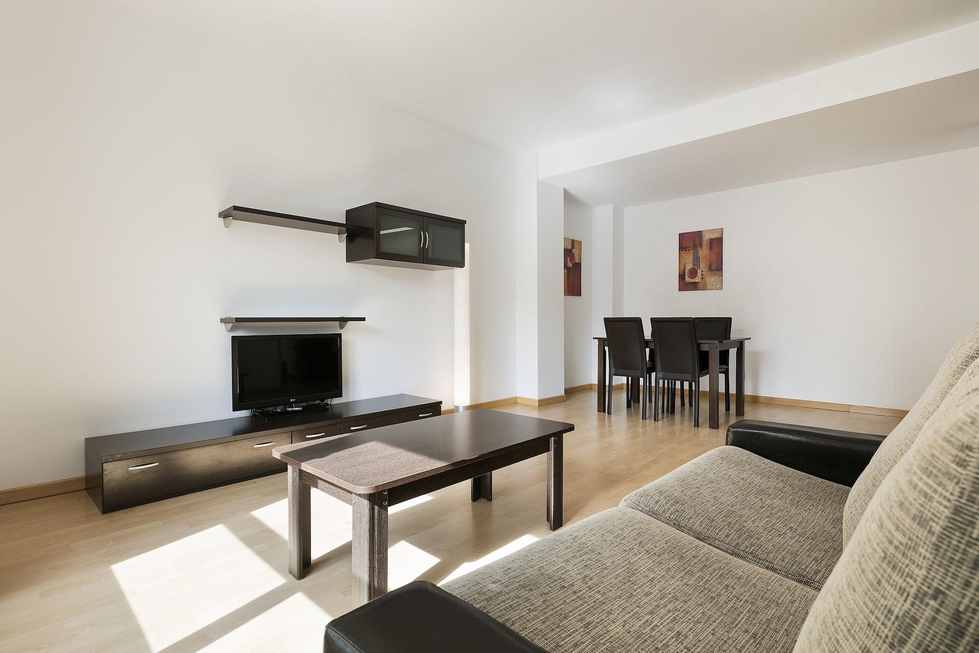 Madrid Airport Suites, Affiliated By Melia Exteriör bild
