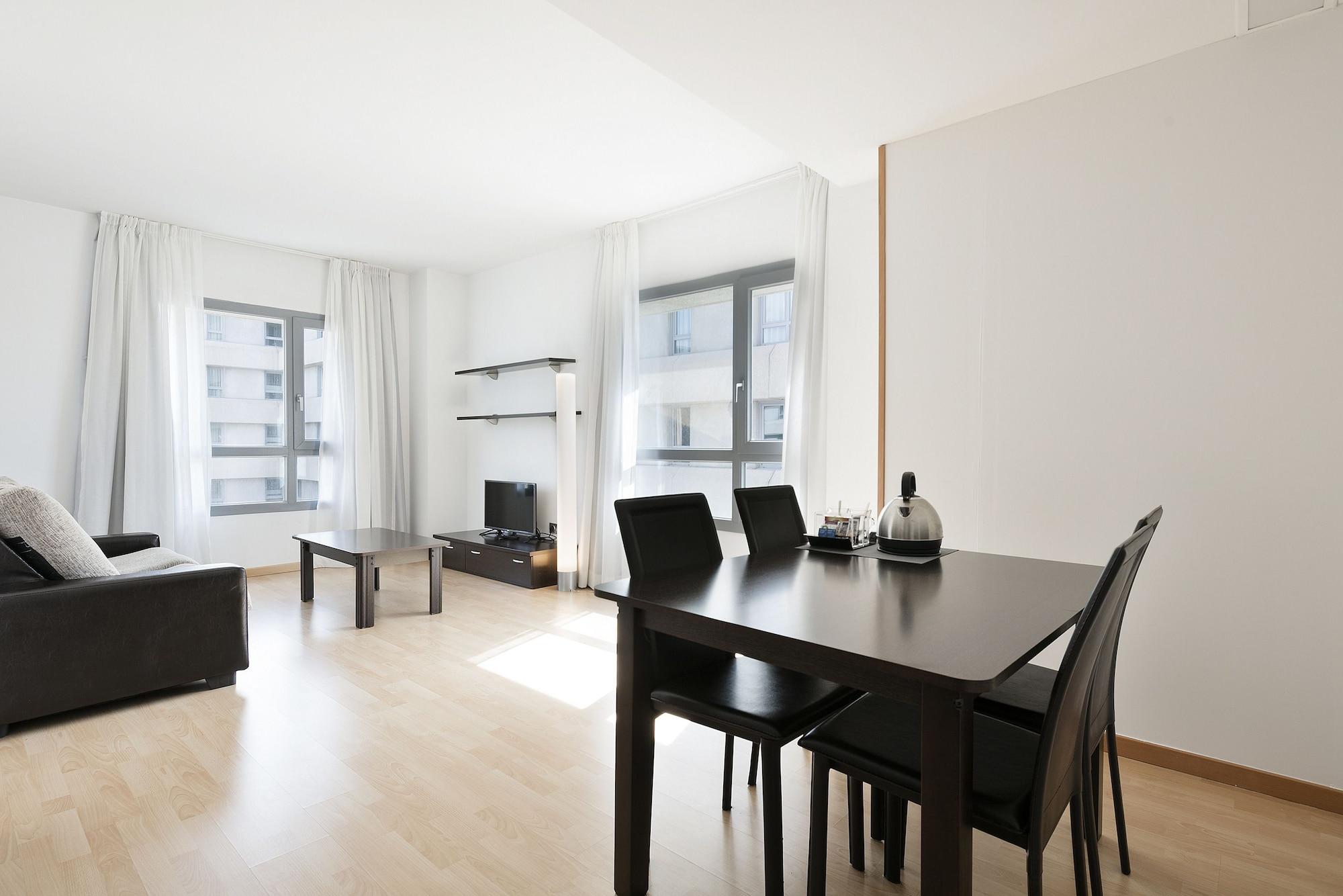 Madrid Airport Suites, Affiliated By Melia Exteriör bild